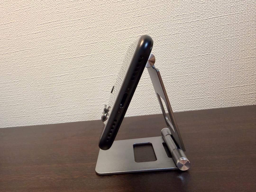 超美品 iPhone SE 2 ブラック SIMフリー 128G