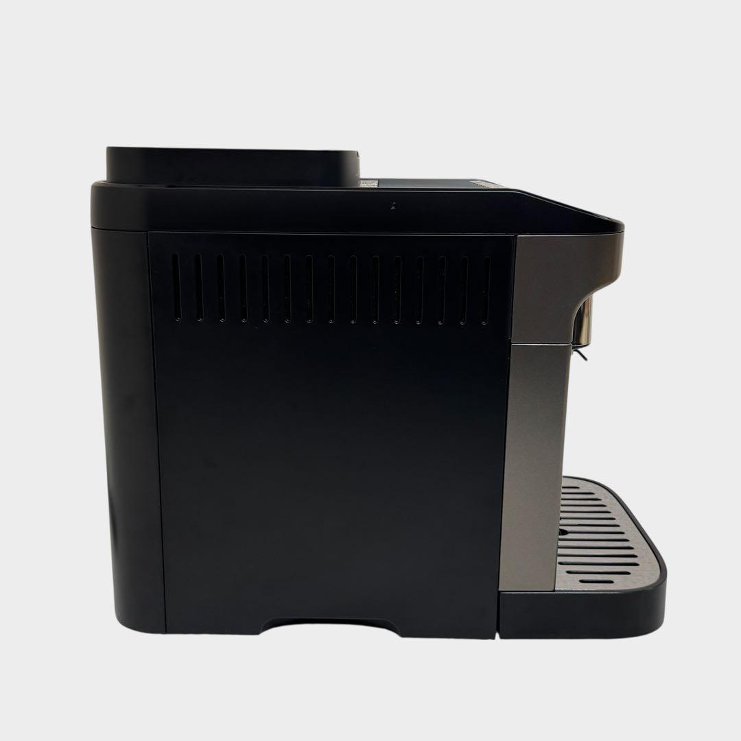 9556.デロンギ マグニフィカ イーボ コーヒーマシン