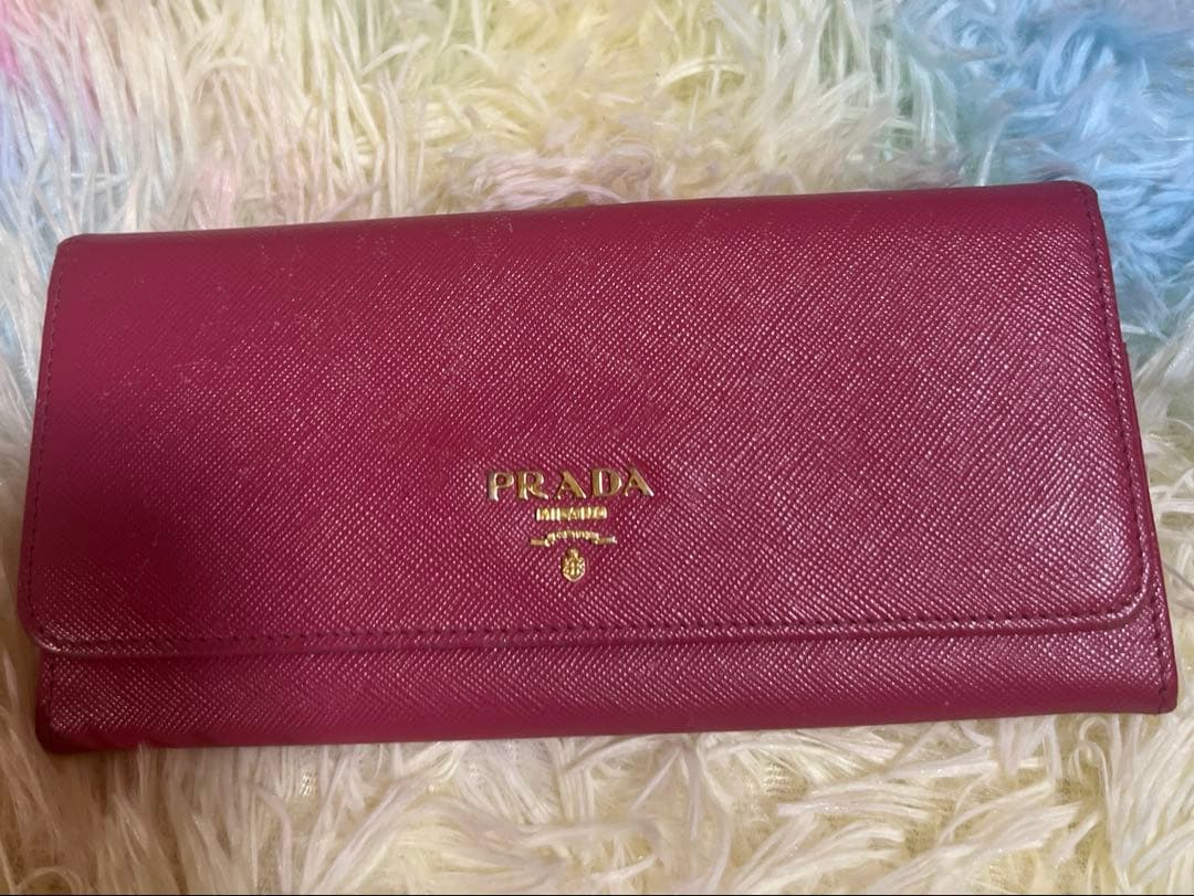 PRADA ピンク 長財布 224