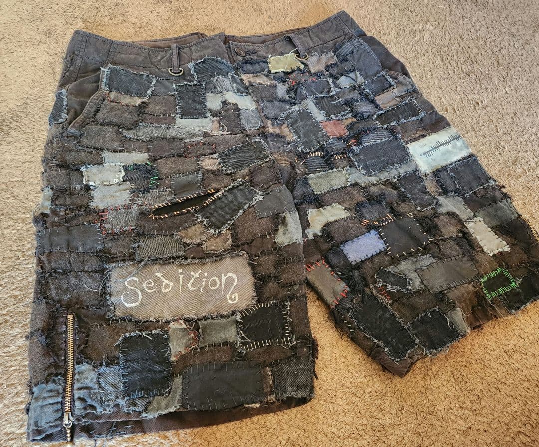 クラストパンツ　ショーツ