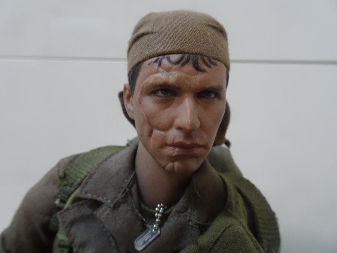 ホットトイズ ボブ・バーンズ軍曹 1/6スケール ルーズ