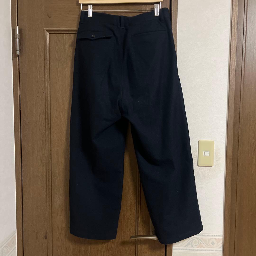 STILL BY HAND ネイビー スラックス 44