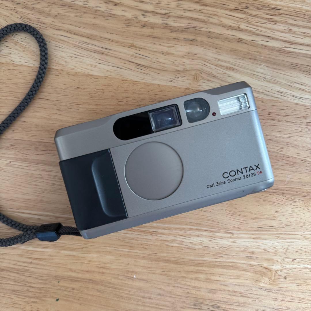 CONTAX T2コンパクトフィルムカメラ
