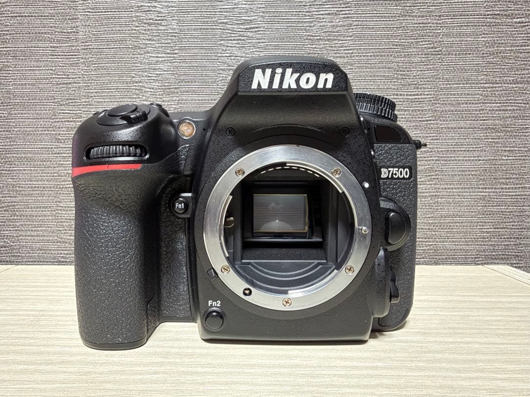 シャッター数4052枚⬛︎Nikon D7500 一眼レフ⬜︎スマホ転送