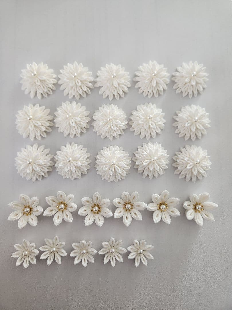 専用出品つまみ細工パーツ