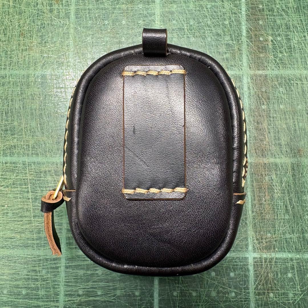 ほしにく　レザーポーチ