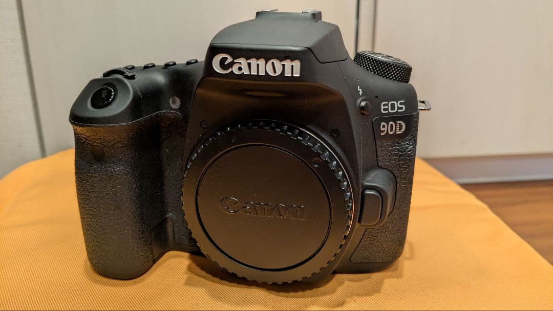 Canon EOS 90D ボディ バッテリー・チャージャー・ストラップ・説明書
