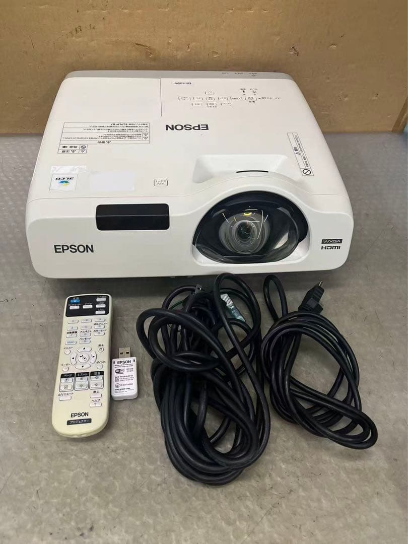 EPSON EB-535W プロジェクター 動作簡単確認　中古現状品　M-6