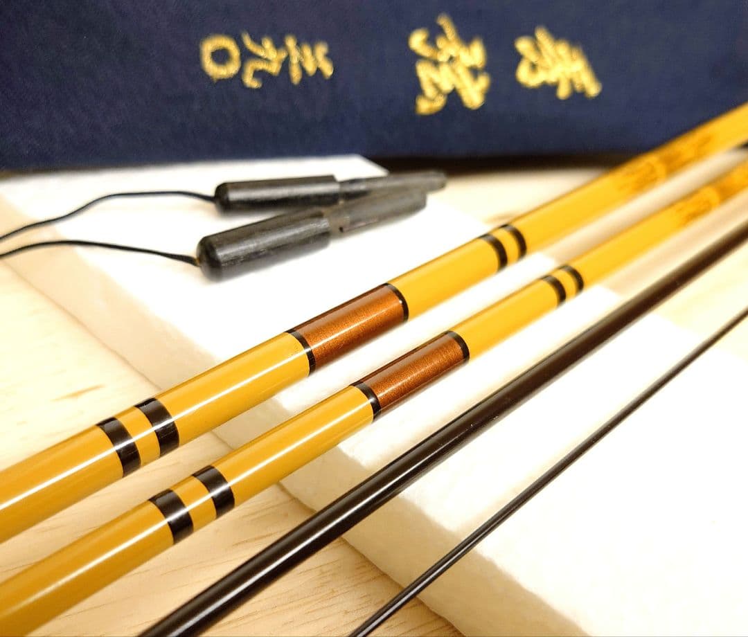 ダイワAWTHEヘラ抱月硬調12尺、征興秀弦13尺、 ２本セット