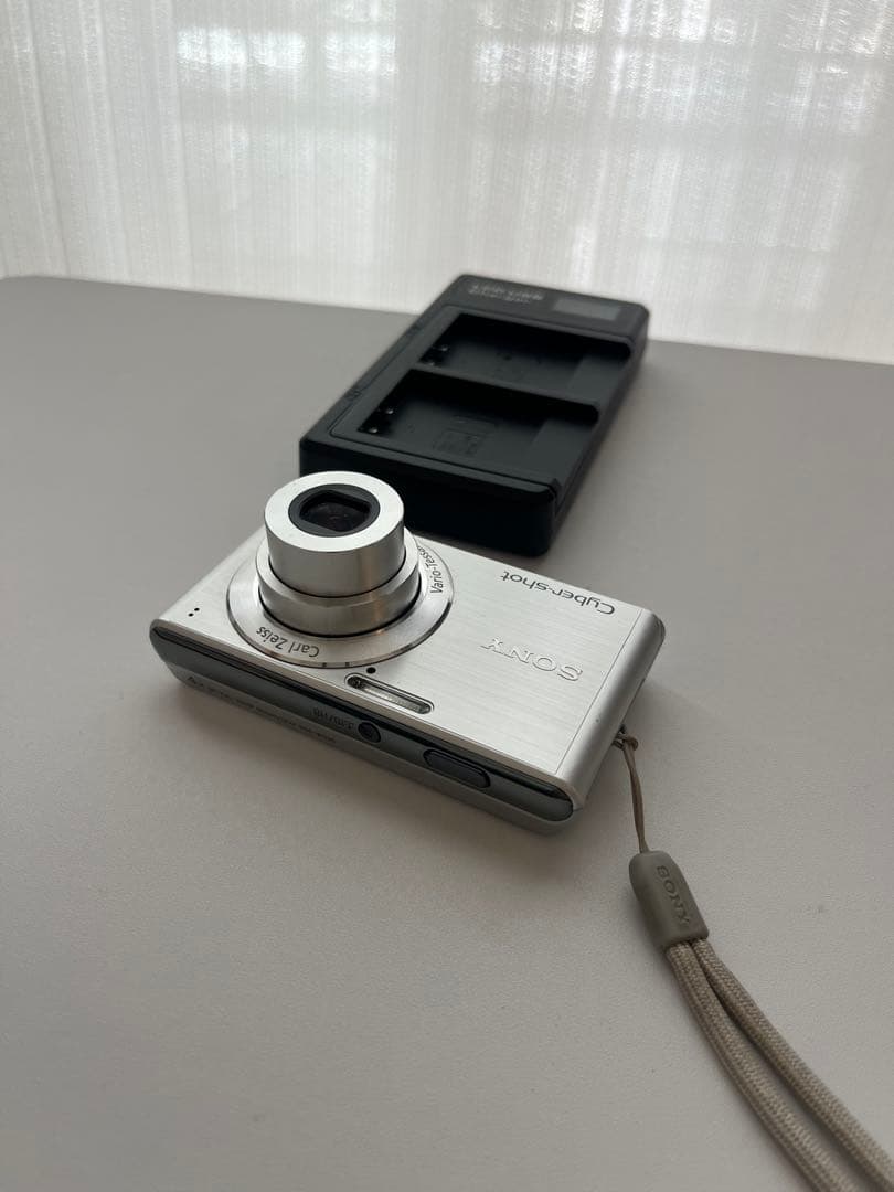 デジタルカメラ Sony cybershot