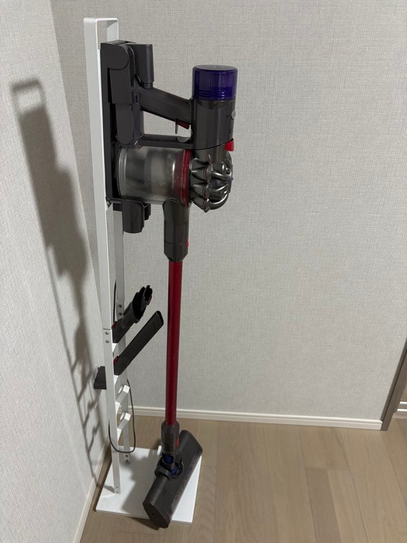 美品　ダイソン掃除機　希少スタンド付き Dyson