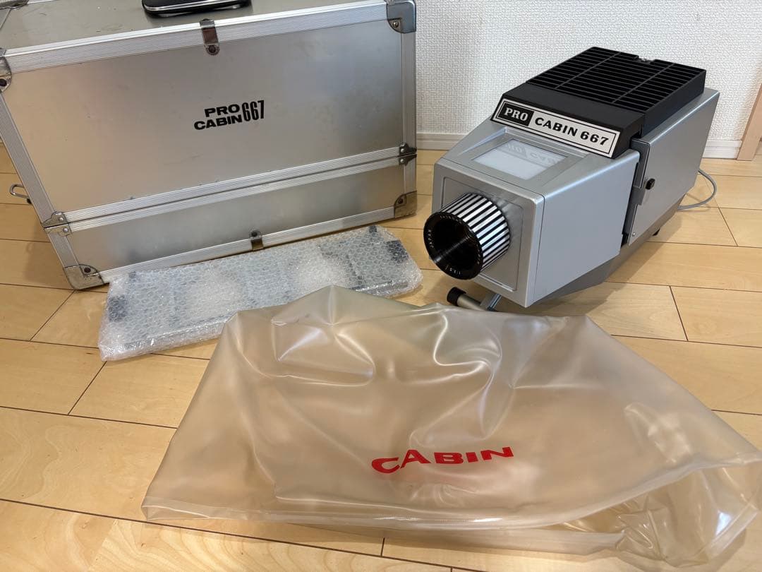 PRO CABIN 667 プロジェクター？