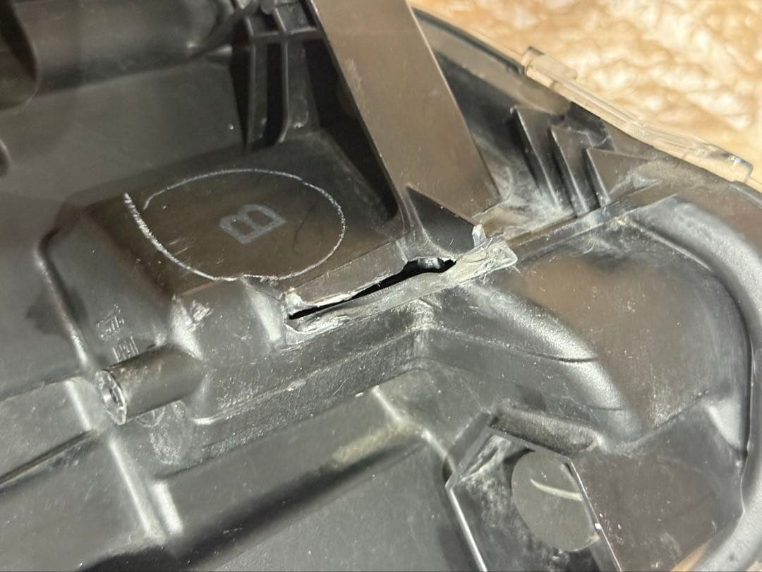 210系クラウン後期 社外ヘッドライト 左右セット