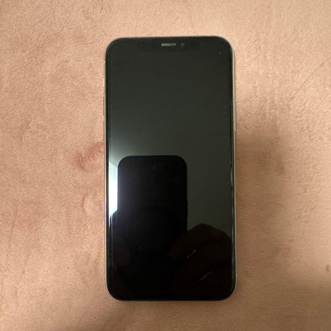 Apple iPhone 11 Pro シルバー256GB SIMフリー