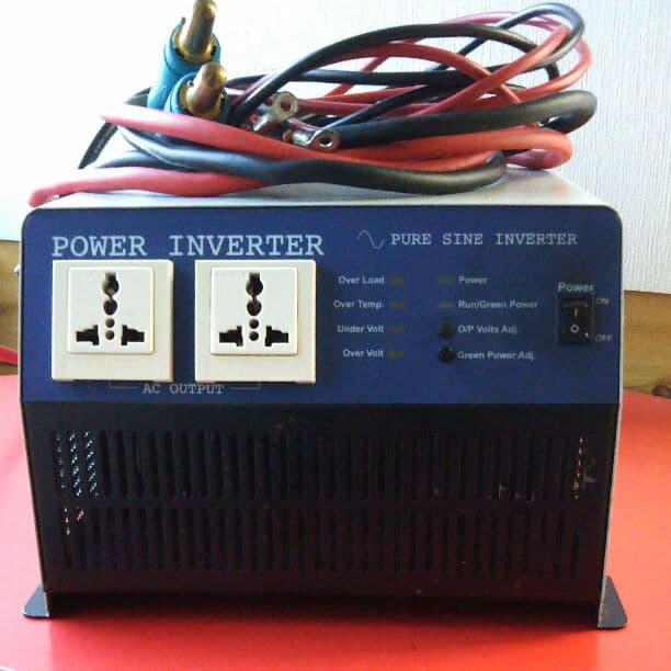 スマホアクセサリー POWER INVERTER