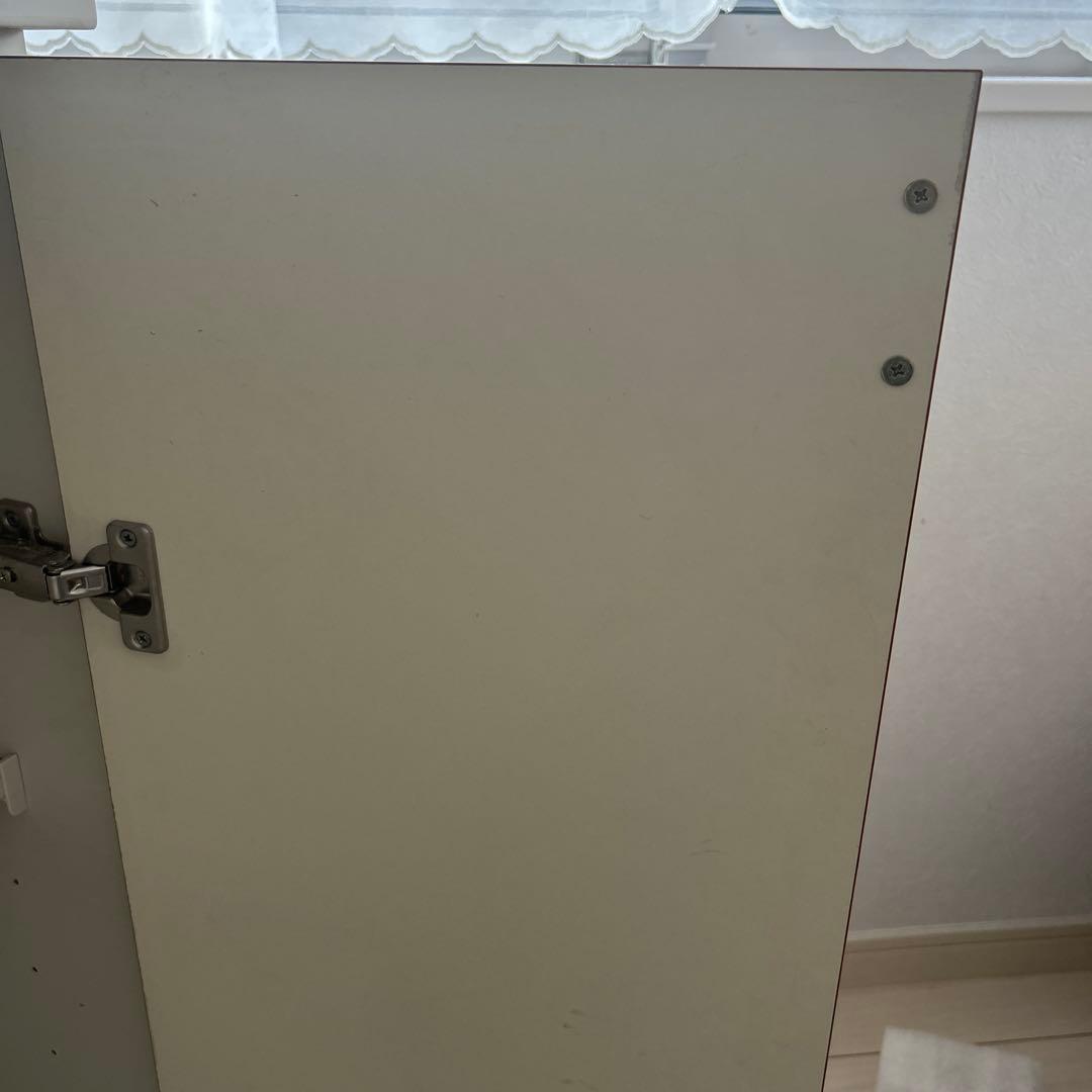 《お値下げ中》カウンター収納（白）