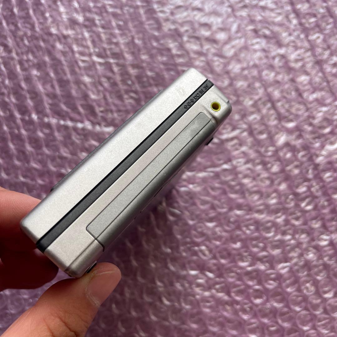 SONY ポータブルMDプレーヤー MZ-B100 単3電池対応　本体のみ