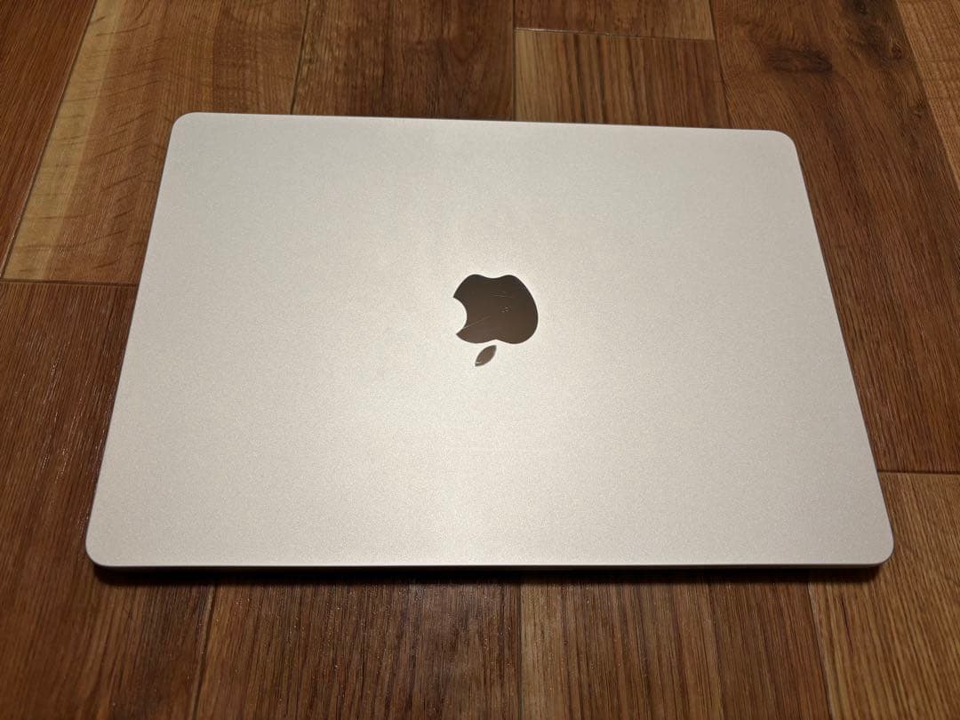 MacBook Air M2 シルバー 512GB