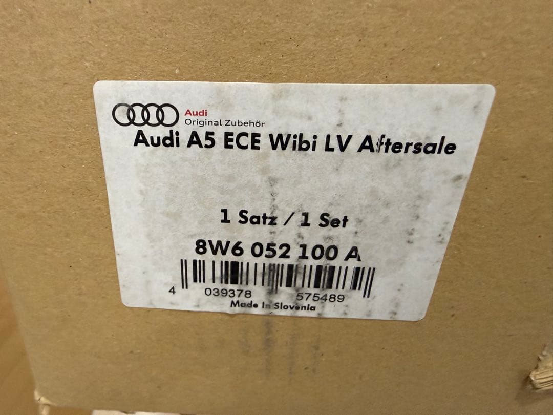 Audi A5 S5 純正　テールランプセット