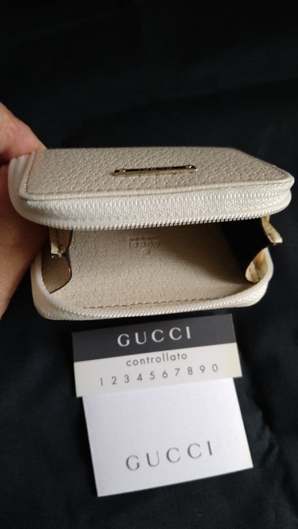 値下げ◆未使用新品GUCCI ホワイトケース 115255 B8694