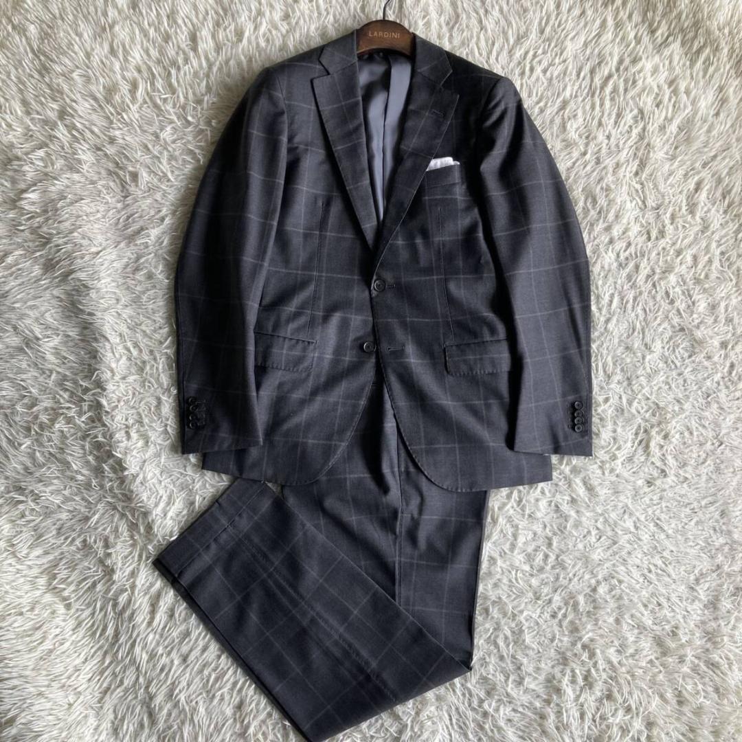 【極美品】定価１２万　サイズＬ　トゥモローランド　ウィンドウペングレースーツ