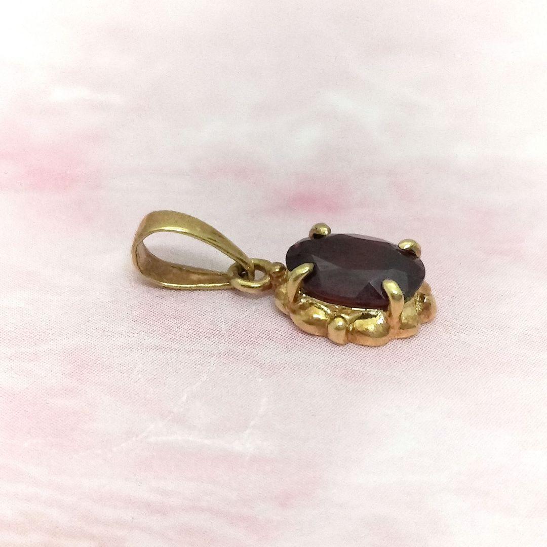 K18 ガーネット ペンダントトップ オーバルカット