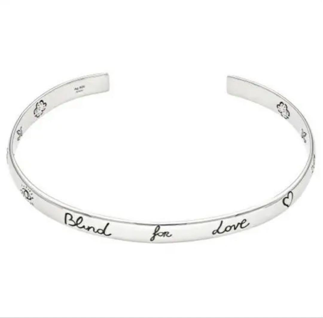 GUCCI シルバーバングル 'Blind for love' 16cm