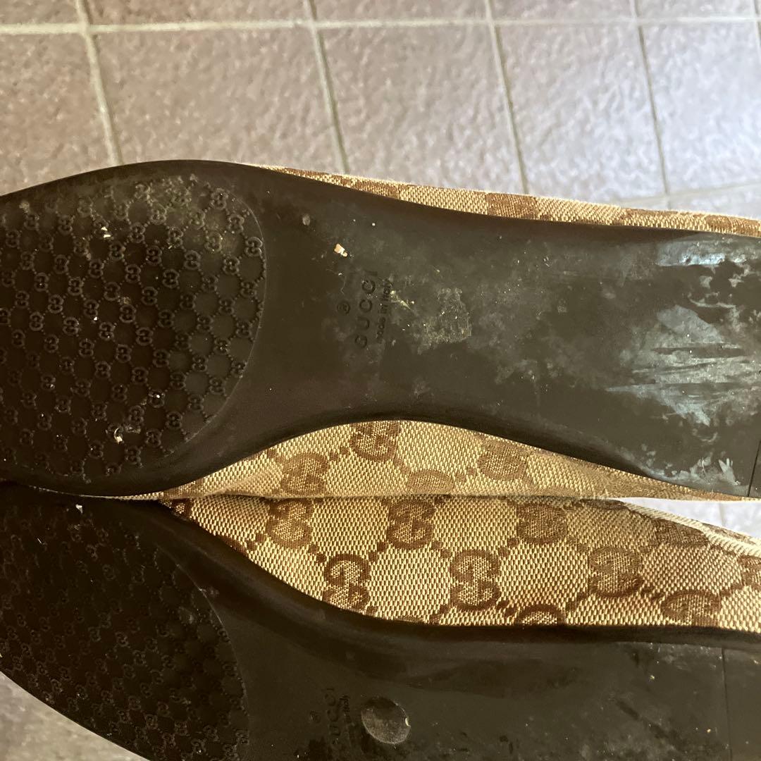 まゆゆさま専用GUCCI ベージュ フラットシューズ