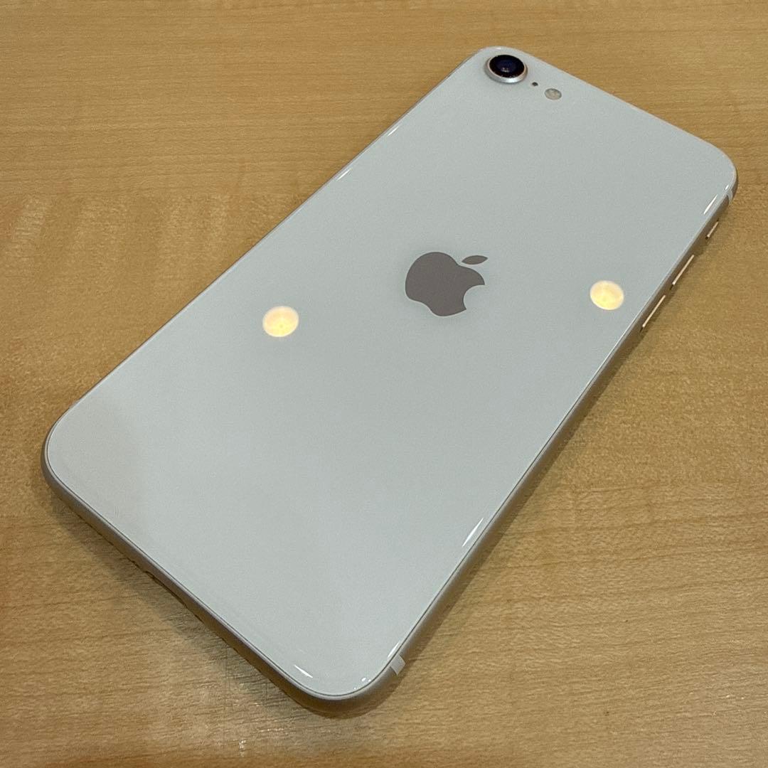 【美品】iPhone SE 第3世代 スターライト 64GB SIMフリー