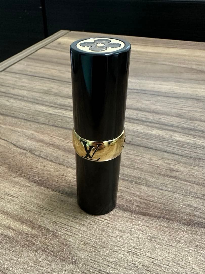 神*子様 LV ルージュ - サテン リップスティック 202 グロリアス クエ