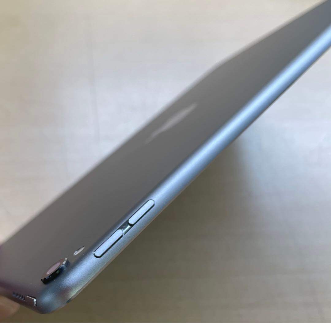 iPad Pro 10.5インチ　A1701 スペースグレイ64GB 美品　#2