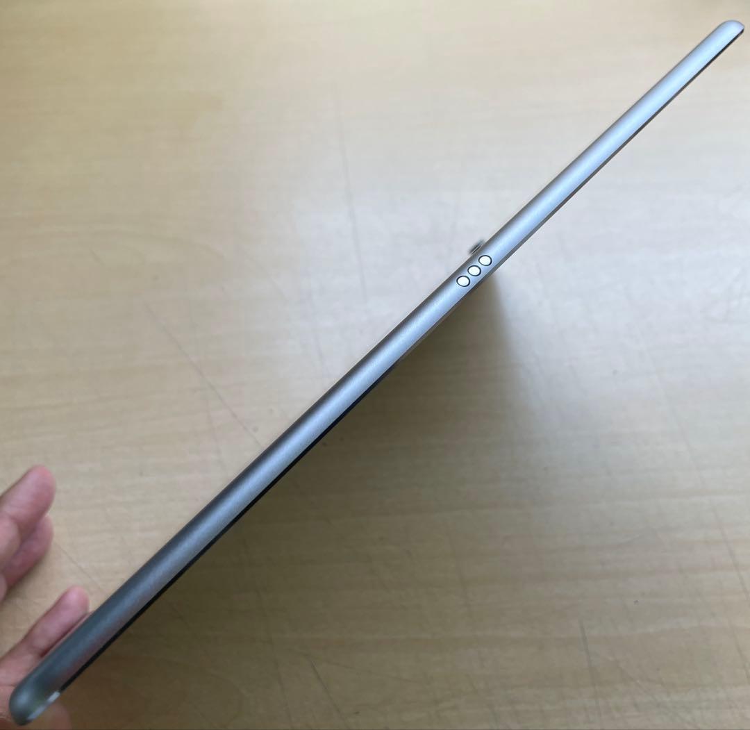 iPad Pro 10.5インチ　A1701 スペースグレイ64GB 美品　#2