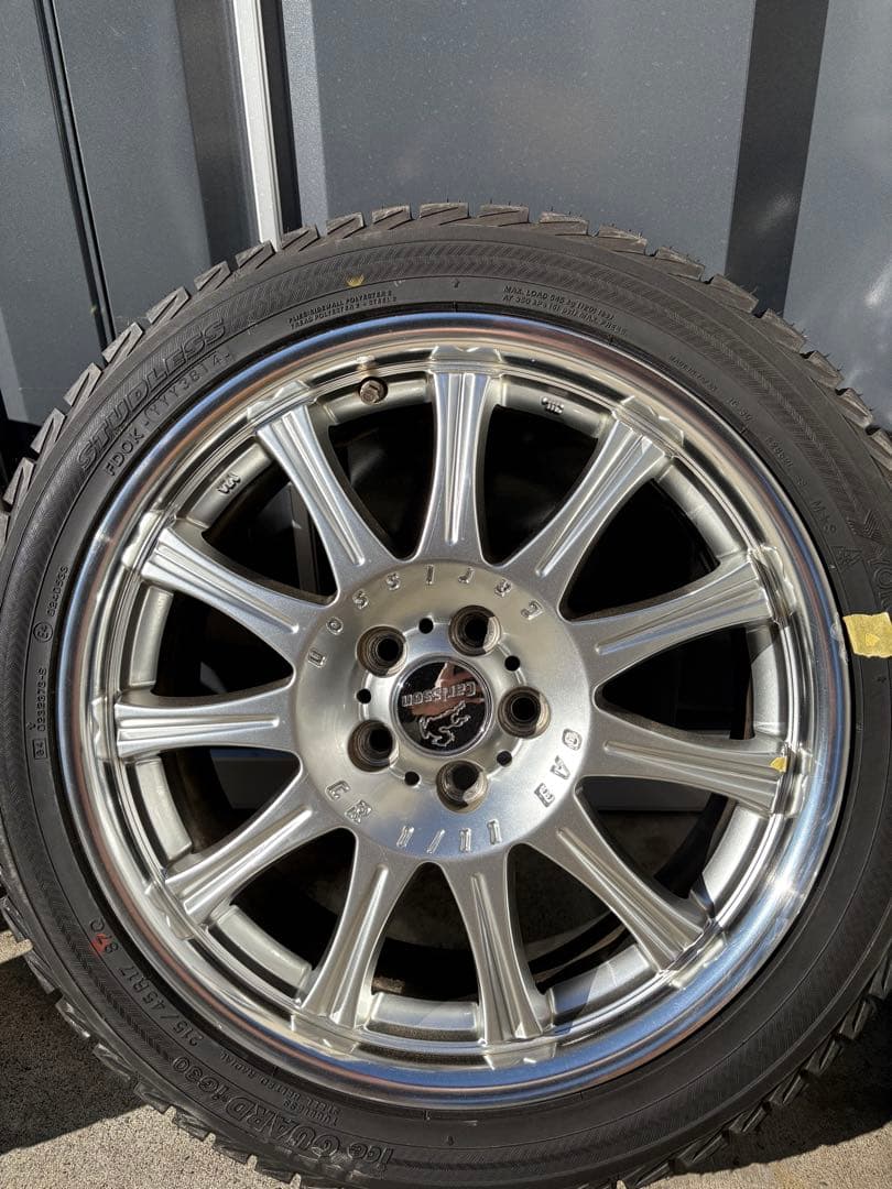 専用　キロ未満 訳アリスタッドレス カールソン 1/11EVO プリウス CT