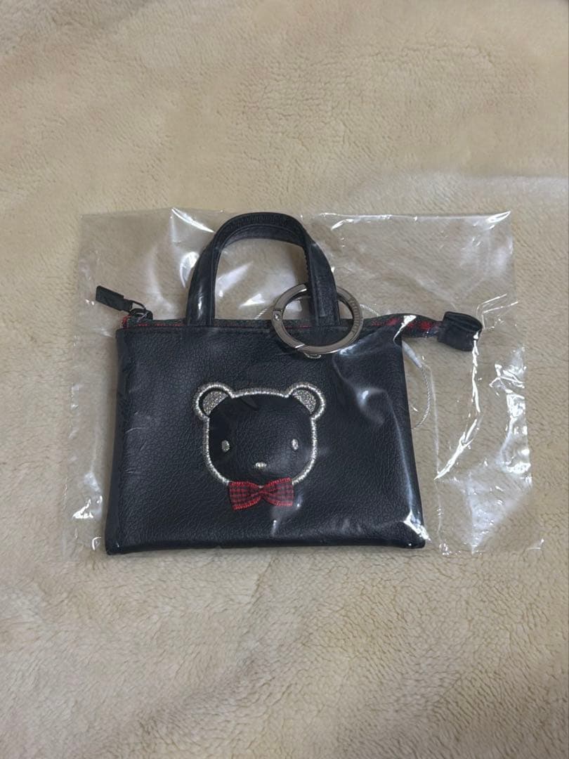 ファミリア ミニバックチャーム　ブラック