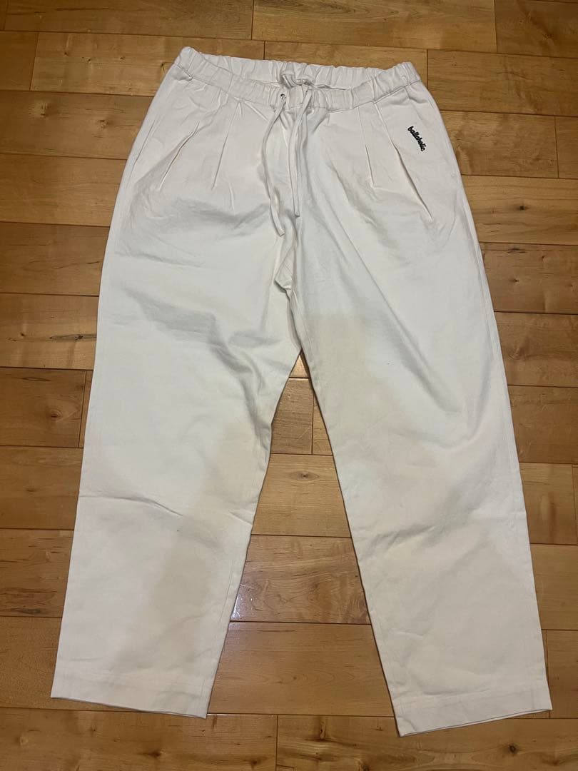 ballaholic オフホワイト イージーパンツ