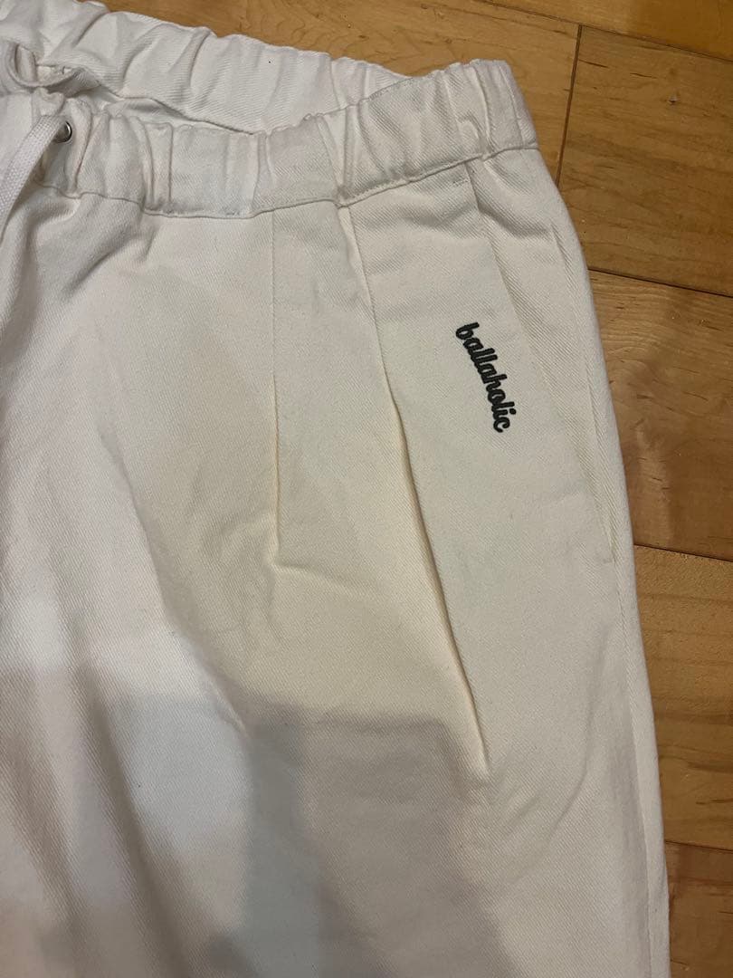 ballaholic オフホワイト イージーパンツ