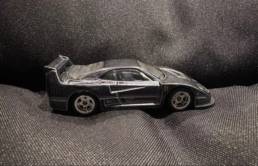 ホットウィール　スーパートレジャーハント フェラーリ　F40 黒　STH