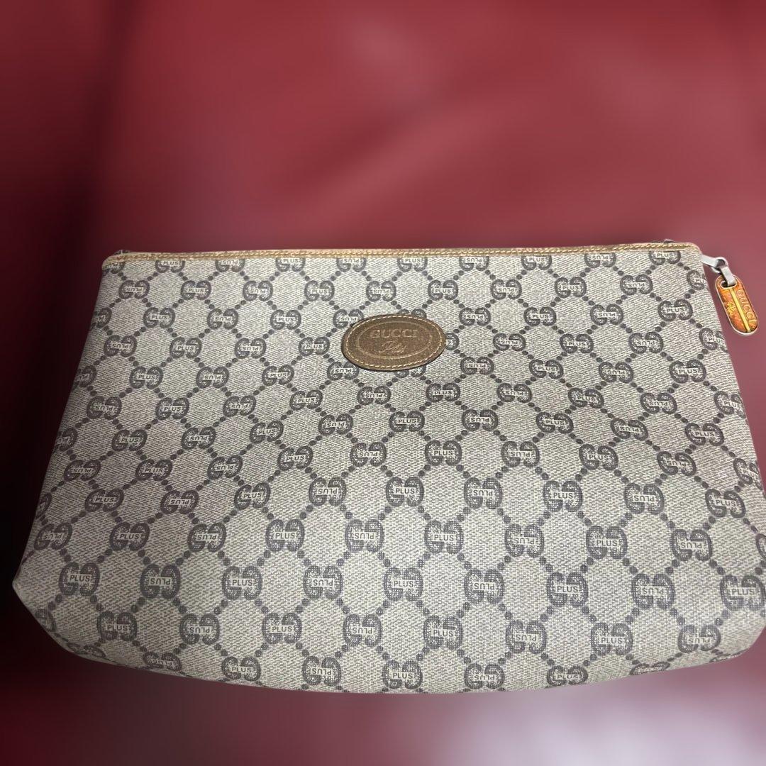 GUCCI GGパターン クラッチバッグ ベージュ