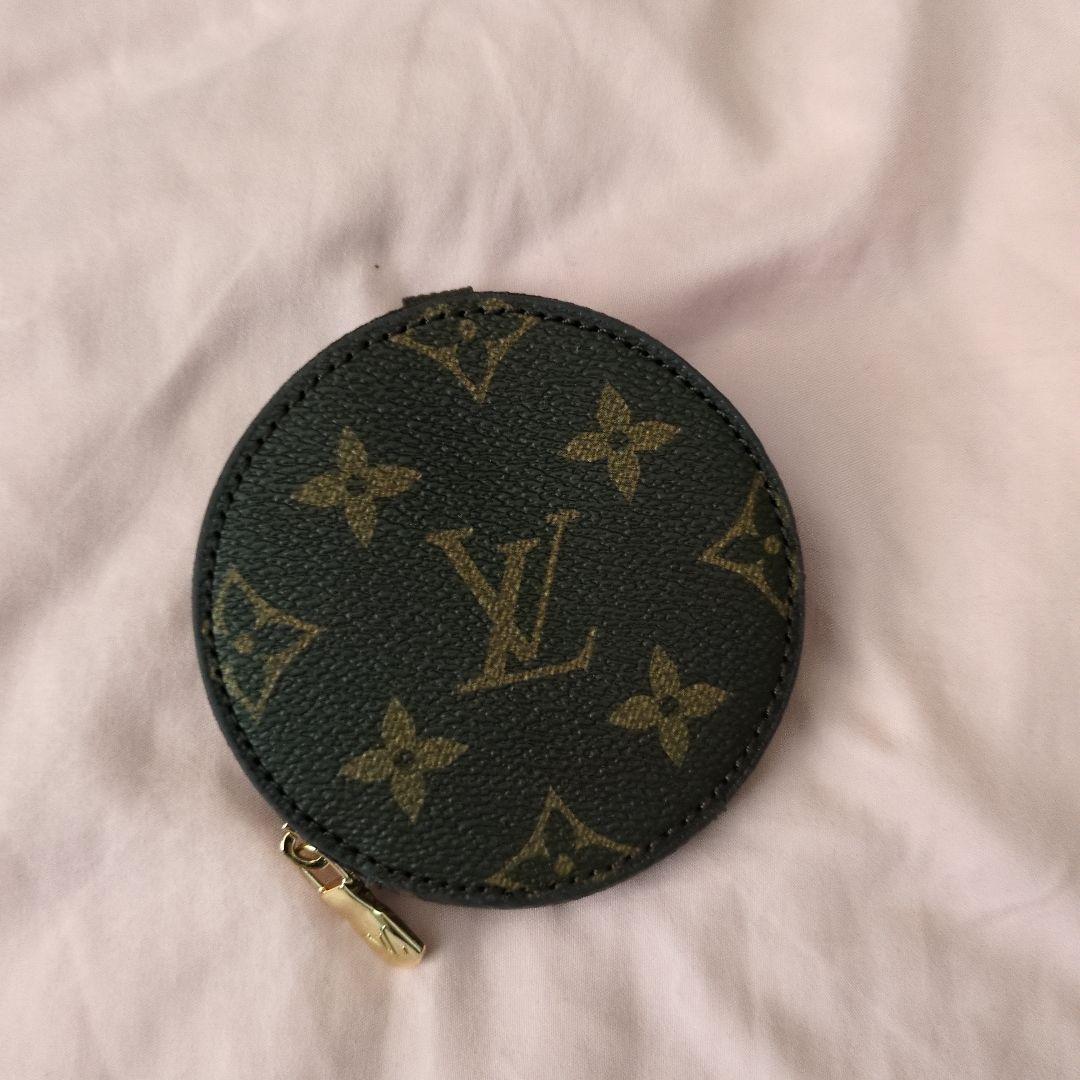 Louis Vuitton ケース
