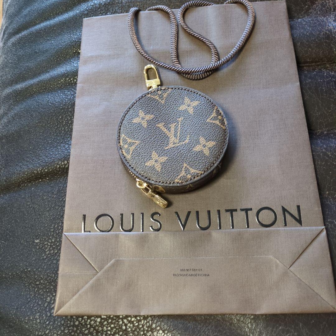 Louis Vuitton ケース