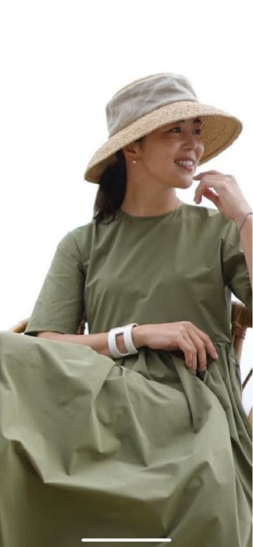 【極美品】the9shop サマーハット　2021年ベージュ　鈴木六夏さん