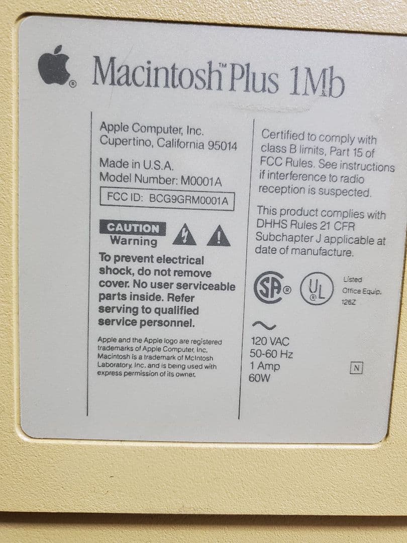 Apple Macintosh Plus 1MB デスクトップ ドライブ マウス