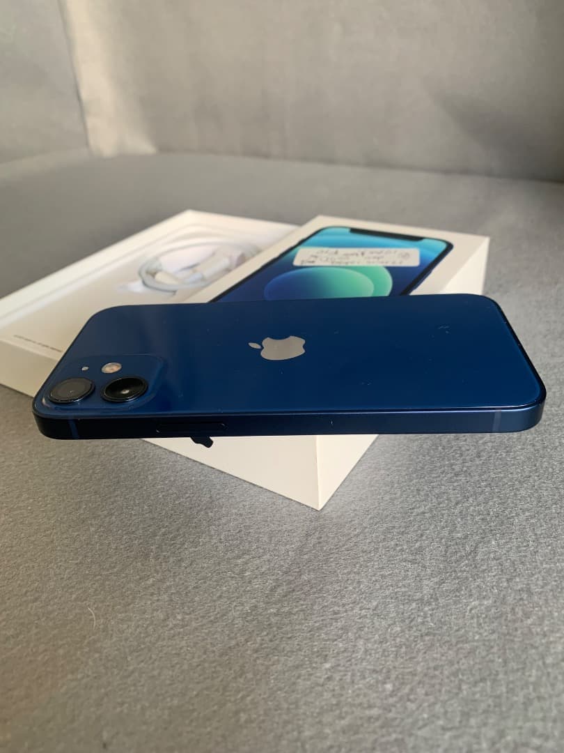 美品　国内版　SIMフリー　iPhone12　mini 128GB ブルー色