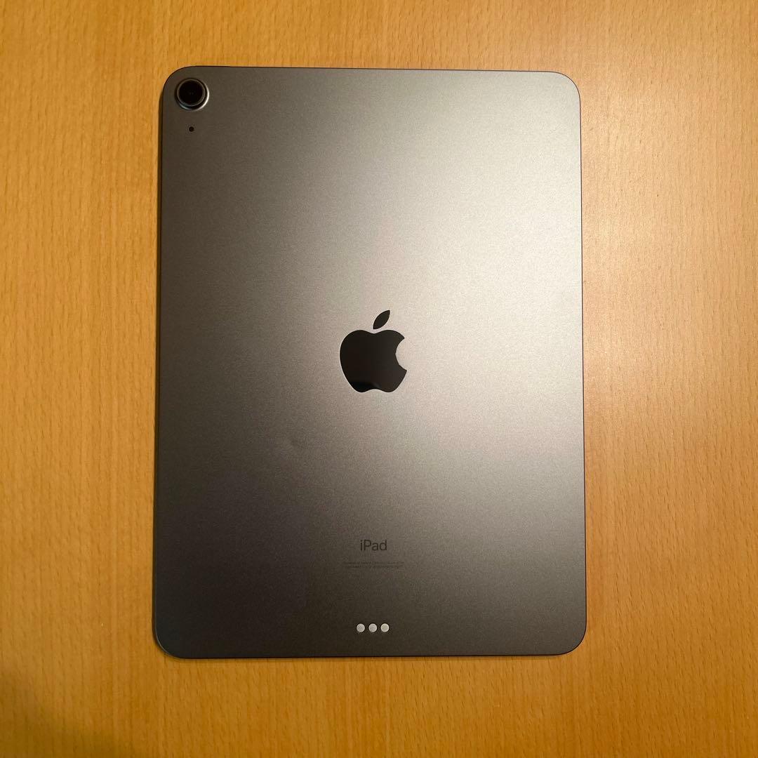 iPad Air4 WiFiモデル 256GB 第4世代　裏面ヘコミ小あり
