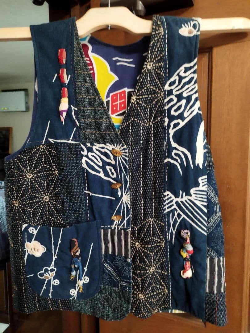 古布　久留米絣　刺し子　藍染　絵絣　ベスト