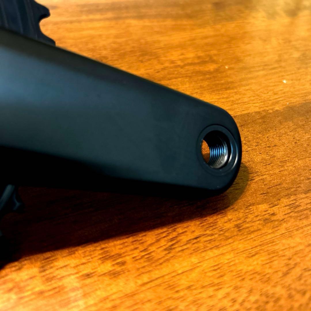 FC-R8100 クランク 52-36t 165mm 未使用／箱付