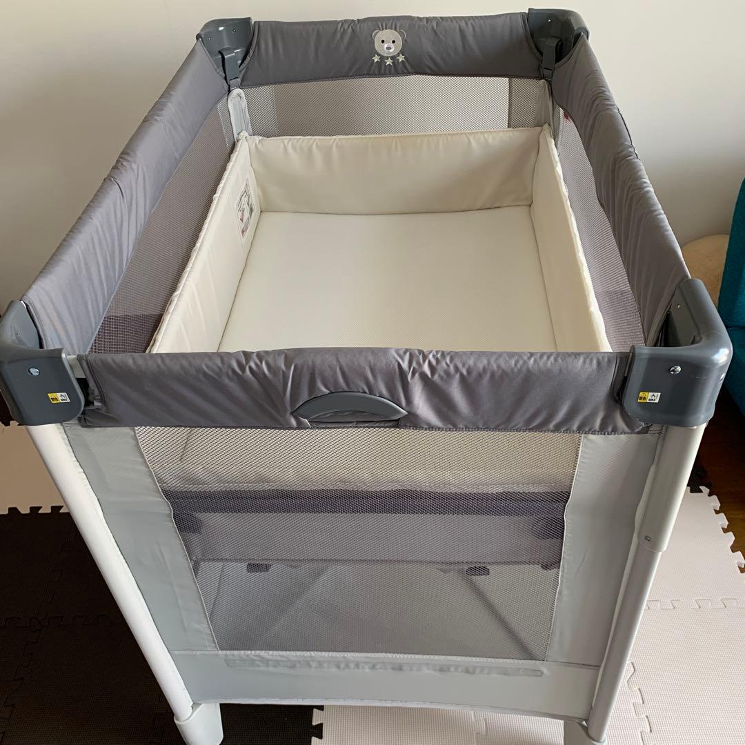 ココネルエアー AB アップリカ ベビーベッド
