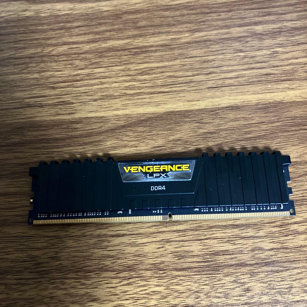 メモリー Vengeance LPX 16GB DDR4 3200MHz