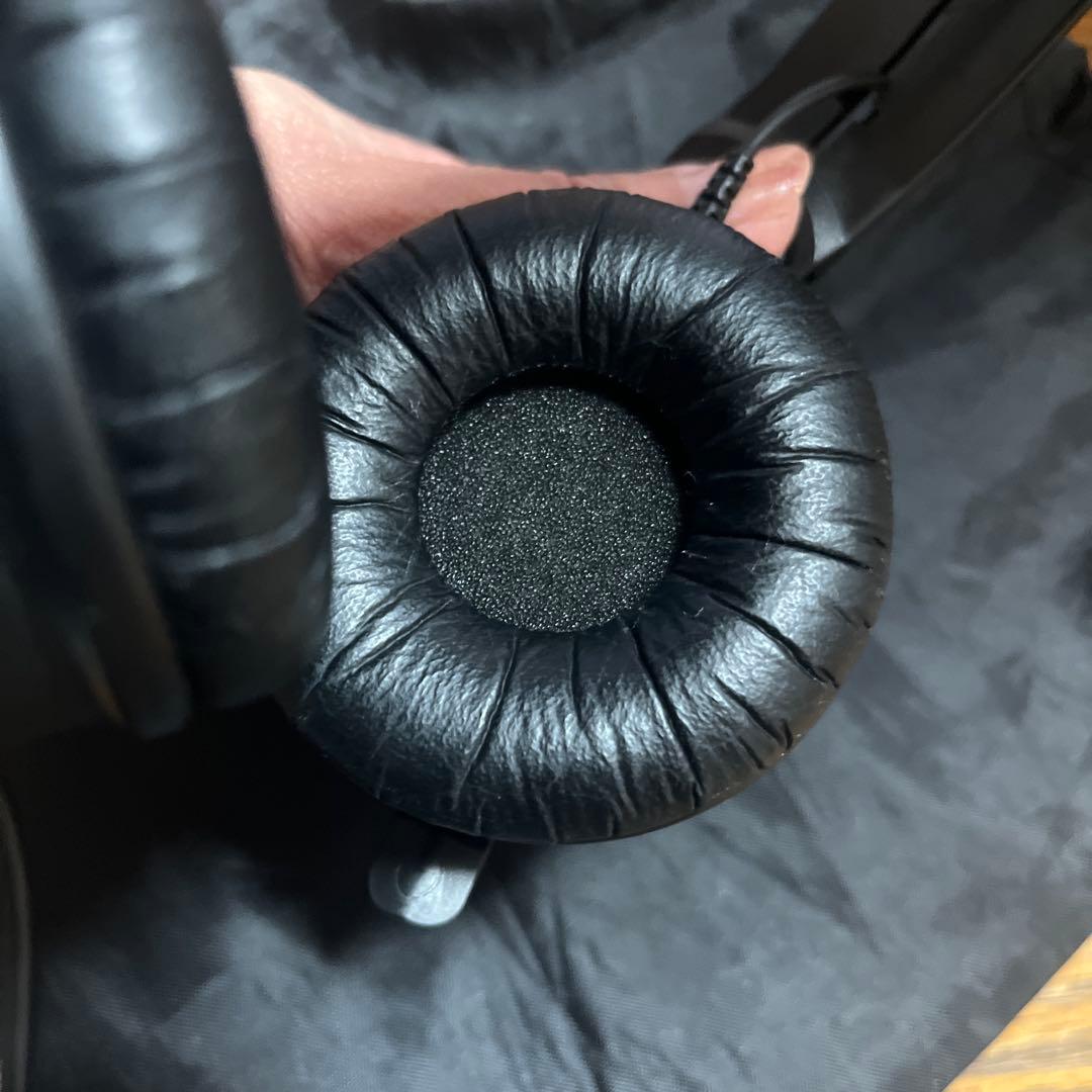 SAKU　Sennheiser hd25 変換アダプター付き