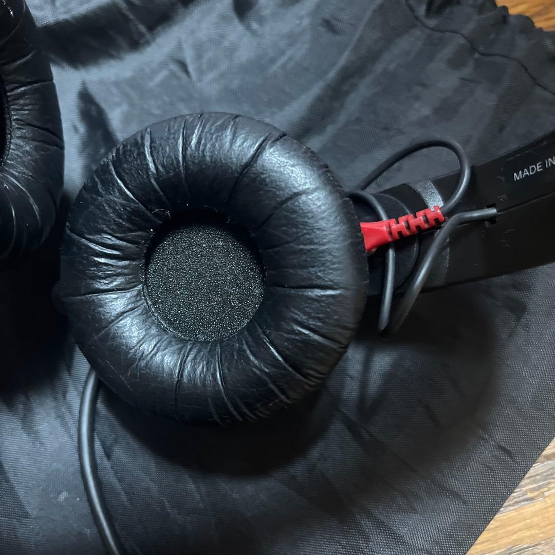 SAKU　Sennheiser hd25 変換アダプター付き